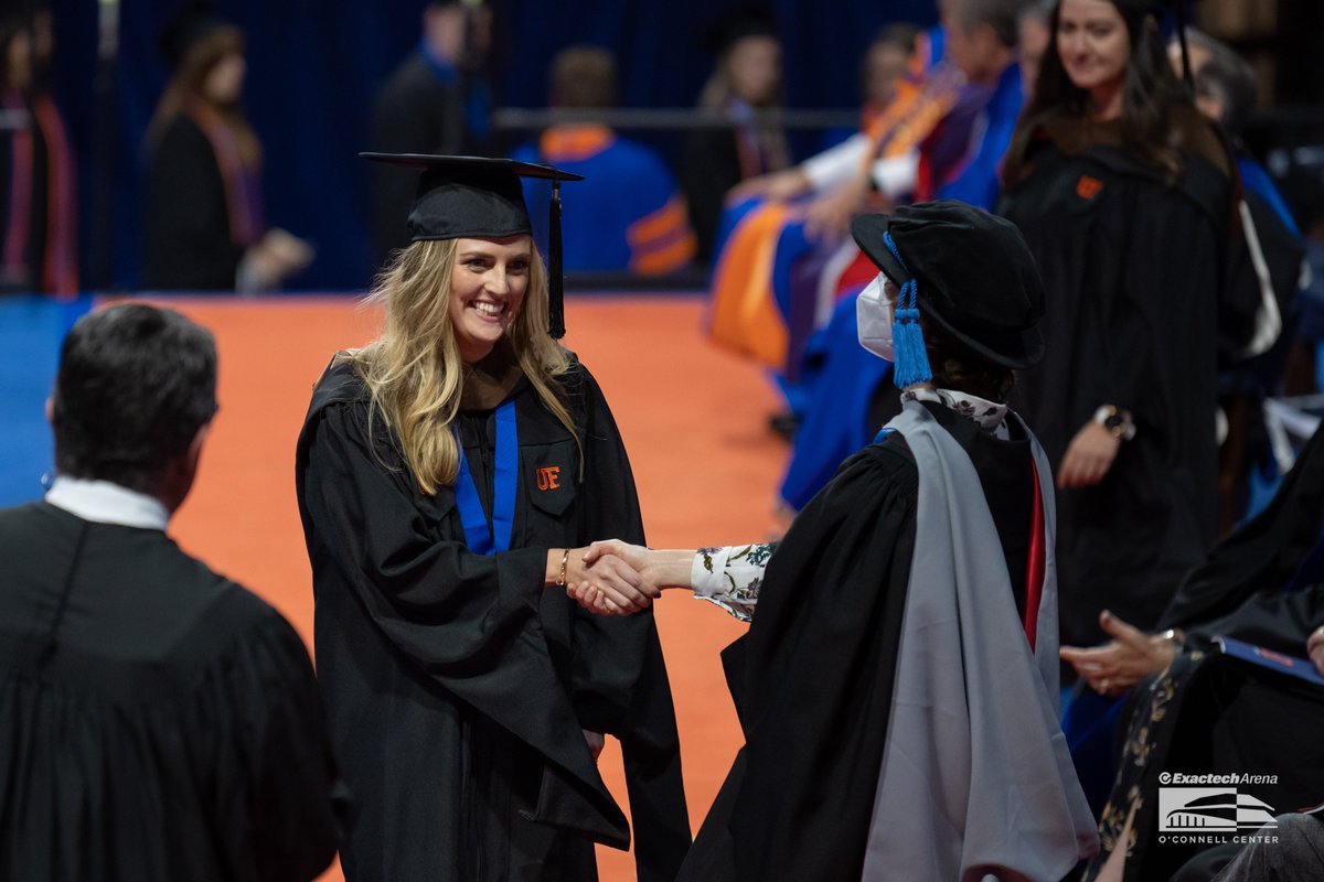 OConnellCenter's tweet photo. Hard work and dedication pay off! Congrats to everyone receiving their @UF degree this evening! Represent the Gator Nation proud! #UFGrad

Full Gallery 📸: https://t.co/mv2vj9tgkN https://t.co/5HeLC1PAIe