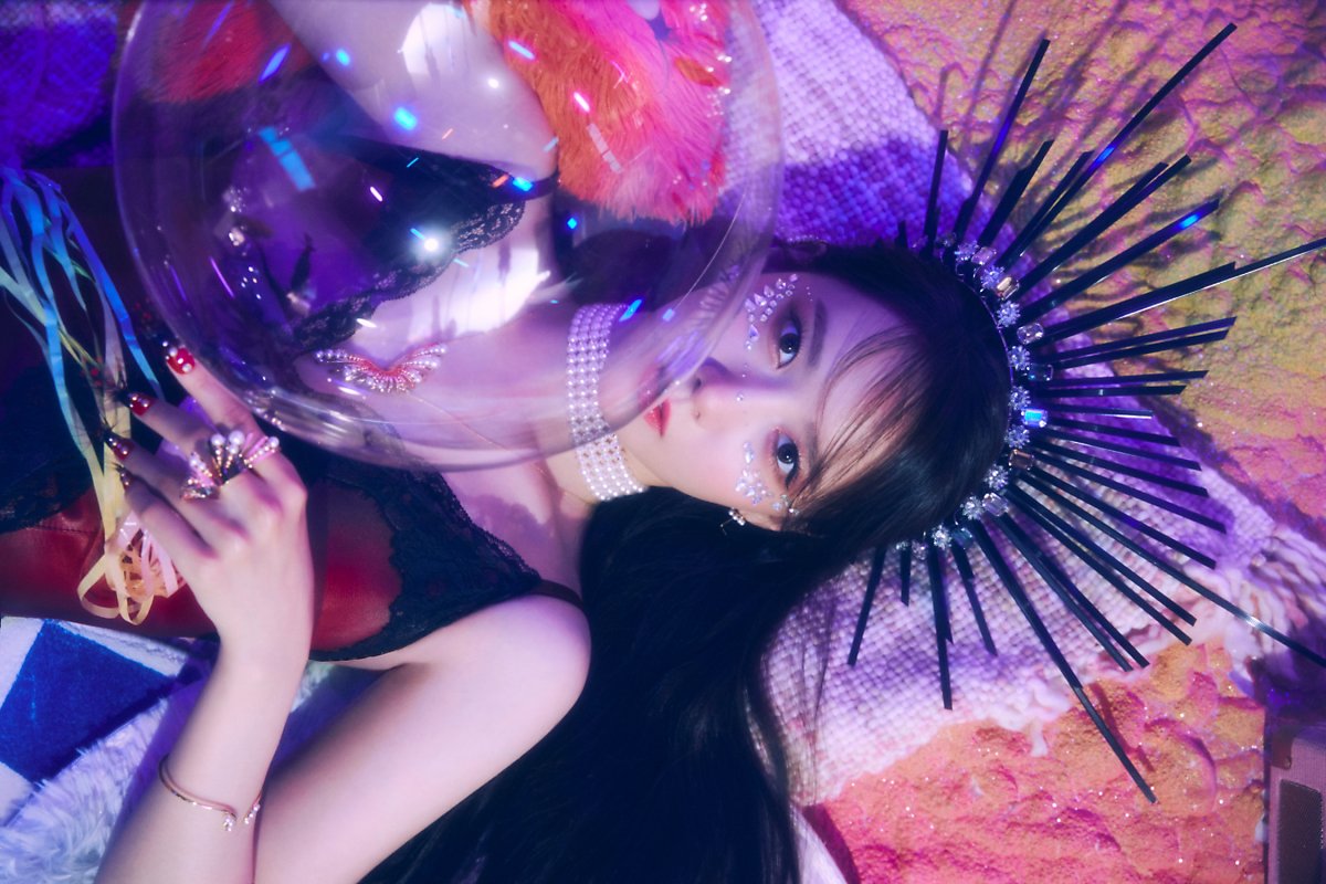 hallyu_era's tweet photo. Lim Yoona. The Goddess Queen! 🥰
#FOREVER1_OUTNOW #SNSD15ThAnniversary #SNSDisBack #SNSD #Girls_Generation #Yoona #GG @SMTOWNGLOBAL @GirlsGeneration https://t.co/0XhuCDSkr7