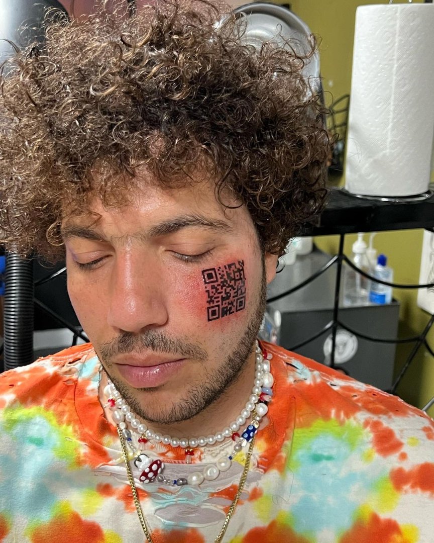 benny blanco tweet media