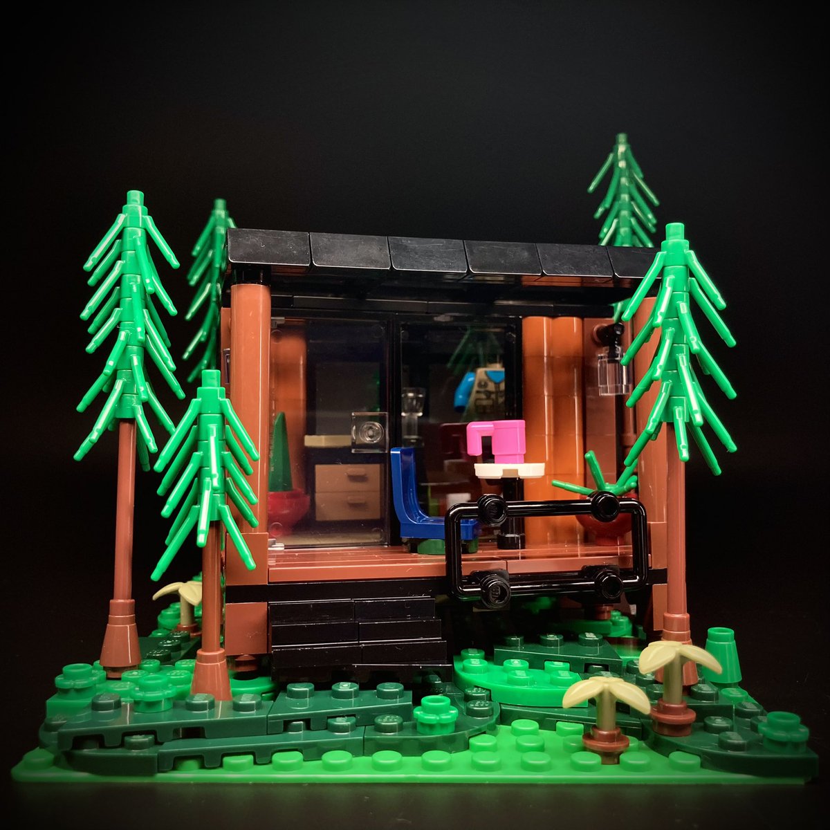 den2_lego's tweet photo. LEGOで「森のコテージ」作りました。
オリジナル作品です🌳

#LEGO #レゴ
#創造力が世界を変える https://t.co/AJZnXQYf9o