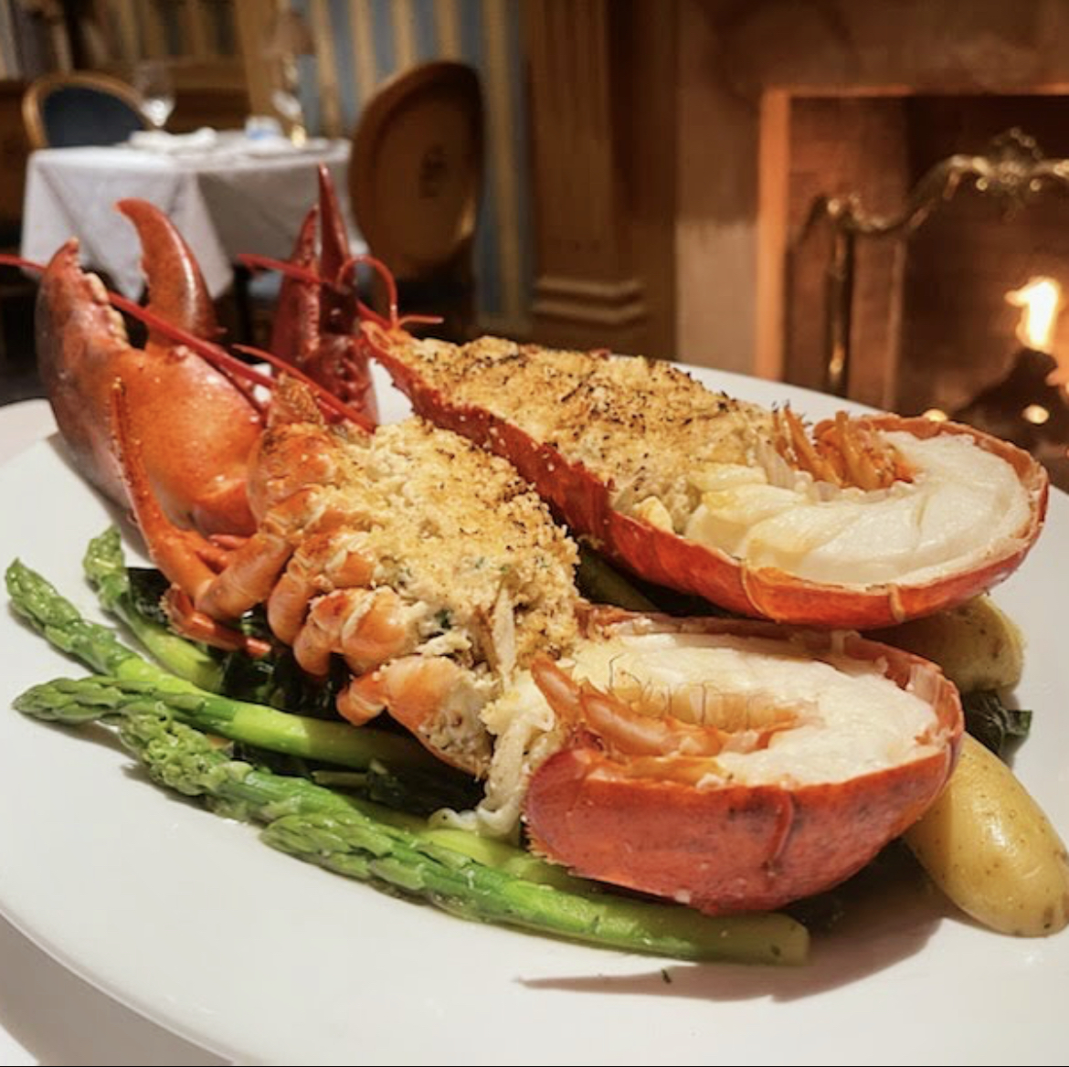 A delivery of fresh Maine lobsters has just arrived! Join us for dinner this weekend at The Sardine Factory and ask about our lobster special while supplies last!