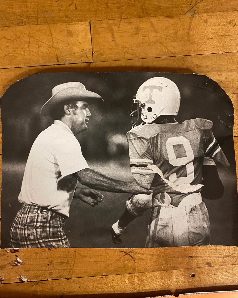 We enjoyed having Coach Freddie Mitchell, the very first Head Football Coach at Tabb High School come and talk with the Team today! Enjoyed listening to him talk about the great tradition of excellence in Big Orange Country!
#GoTigers