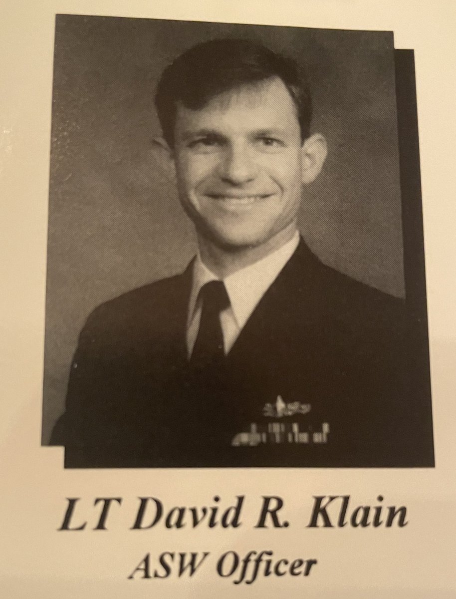 DaveKlain's tweet photo. On 9/18/93 a young LT Klain was a proud plankowner as USS VELLA GULF (CG-72) was commissioned. 29 years later many of us said goodbye yesterday as the proud but worn lady was decommissioned. Sad to see the most lethal warship of her time worn out & put out to pasture. #Turbodog https://t.co/BI2r6Fu7Ky