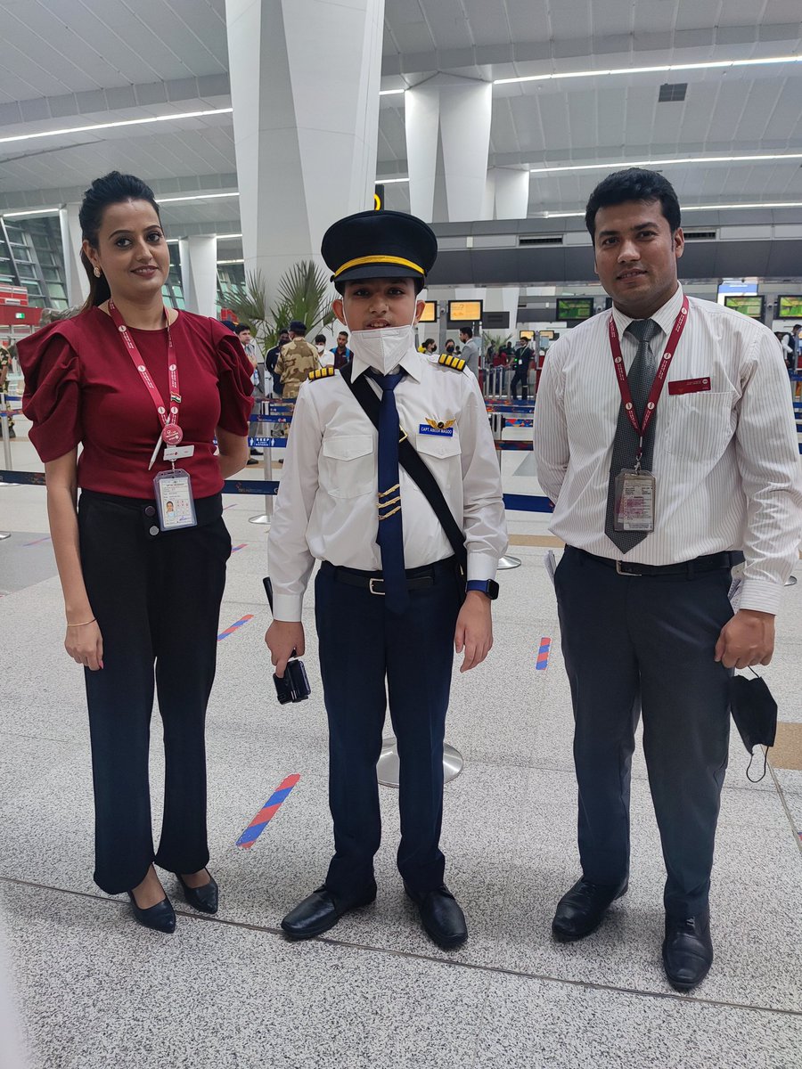 Abeer Magoo (@flywithabeer) on Twitter photo Thank you @airindiain for your warmth and love at the check-in counter <a href="/DelhiAirport/">Delhi Airport</a> . Your support is my lifeline ❤️🤗✈️
Thank you Rini Di and Anil bhaiya (sorry I couldn't find your Twitter IDs)
#AvGeek #Aviation #airindia Thank you @airindiain for your warmth and love at the check-in counter <a href="/DelhiAirport/">Delhi Airport</a> . Your support is my lifeline ❤️🤗✈️
Thank you Rini Di and Anil bhaiya (sorry I couldn't find your Twitter IDs)
#AvGeek #Aviation #airindia