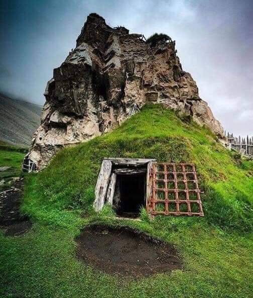 RincnCuriosoo's tweet photo. Senderos Ocultos Vikingos. 😯 https://t.co/1qmpcNV8s0