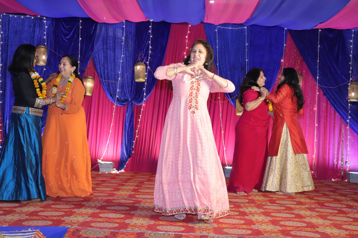 ClubMoradabad's tweet photo. August 04, 2022 our Rotary Club Moradabad Central Teej Function at Rahi Hotel, Moradabad https://t.co/9Vkpg14PZ8