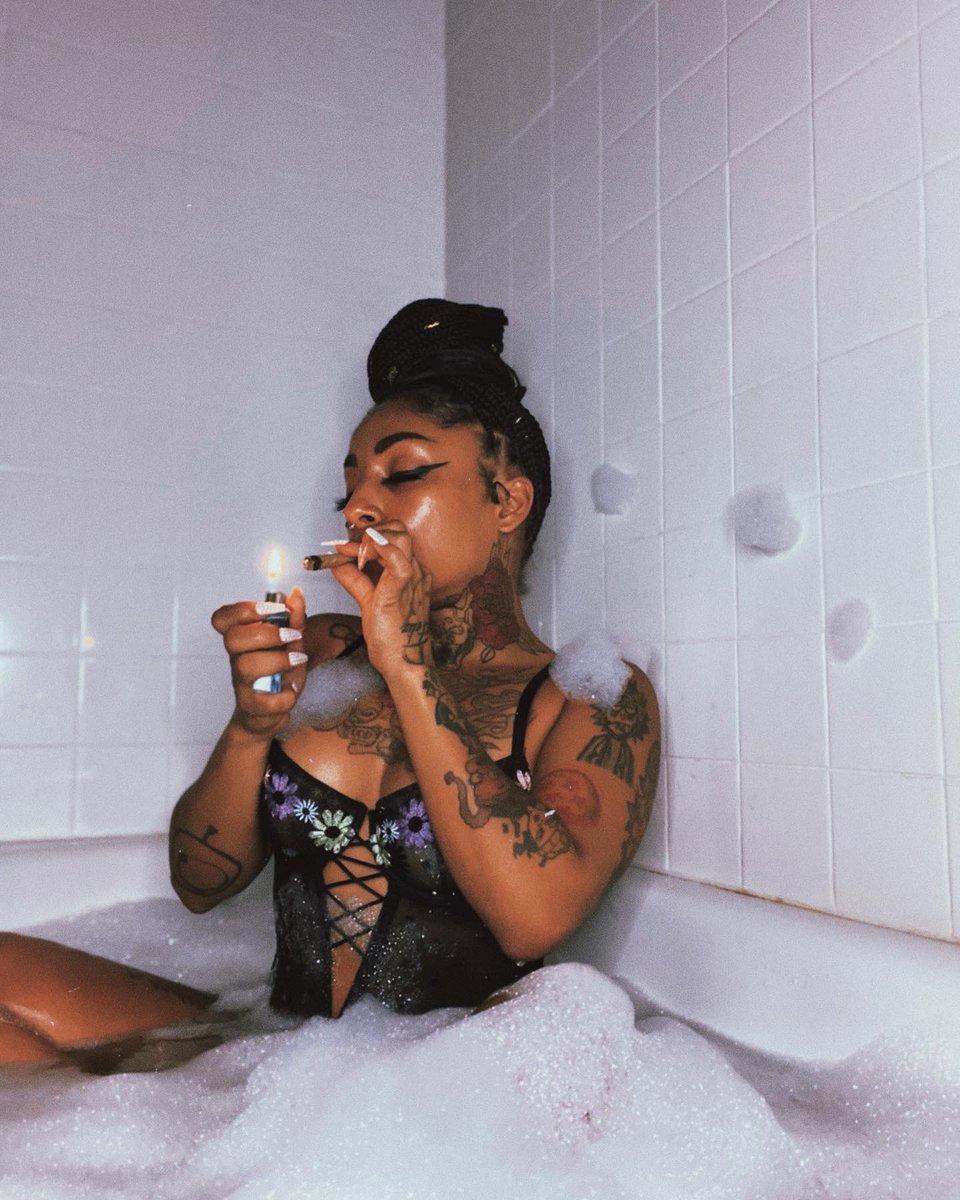 ishmcfly's tweet photo. Retweet if you love me ❤️❤️‍🔥🤪 https://t.co/sltpVvna29