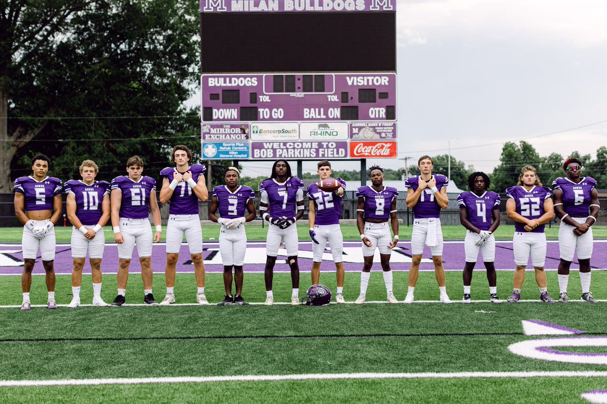 This group of seniors come to work every day!! Love this team.. 
#GRIT #WhatsNext