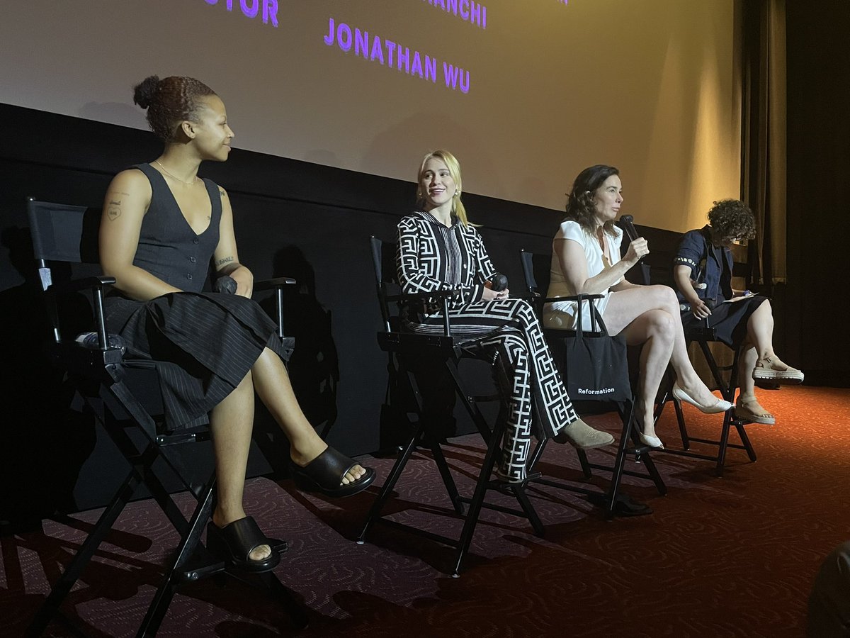whostherepc's tweet photo. Actors Myha'la Herrold and Maria Bakalova, and director Halina Reijn after the Bodies Bodies Bodies screening tonight! @bodiesbodies https://t.co/z4pz4DsYxK