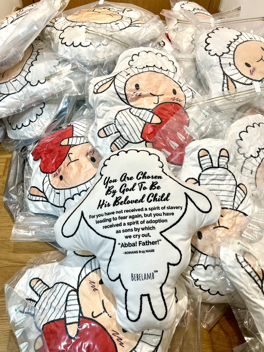 gladysjosefinax's tweet photo. May these little lambs go out to touch more hearts ❤️❤️❤️ #GodIsGood #Jesus #Bebelamb #ChildOfGod #Abba #IRL #Restocking https://t.co/SKen7qsHgQ
