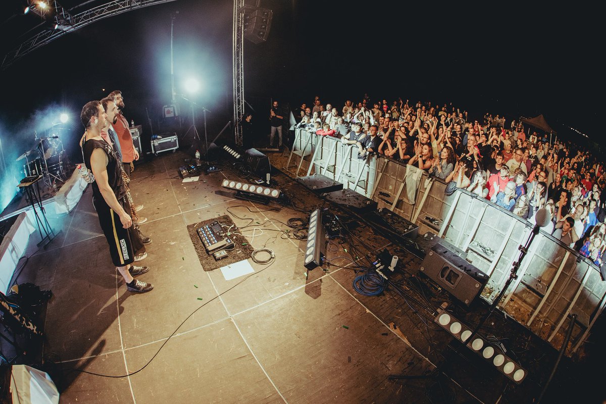 O B E S E S 🫀 tweet media