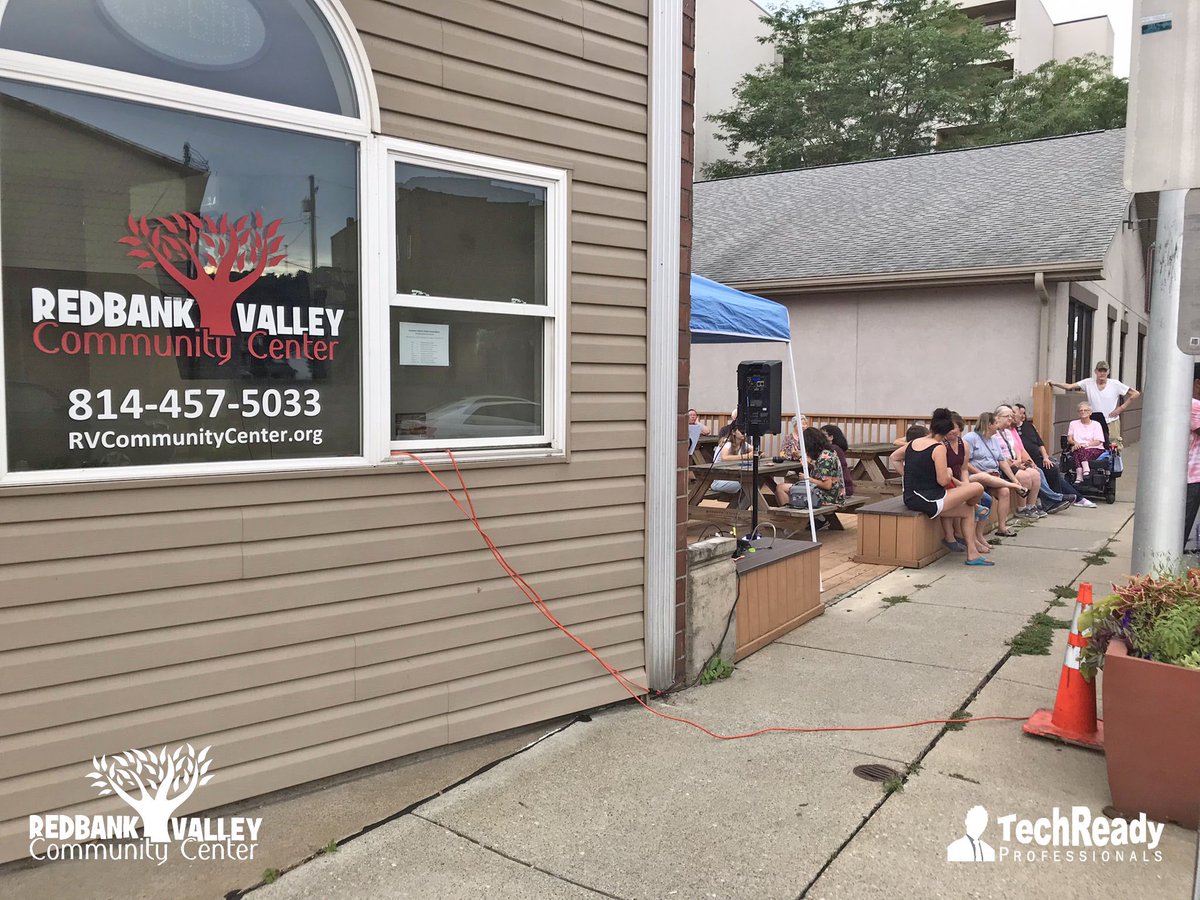 GordonBarrows's tweet image. PHOTOS: First Friday Music with Andrew Nulph at the Redbank Valley Community Center. Thank you to Ice-o for the frozen treats!

*Photos courtesy of TechReady Professionals &amp;amp; RedbankValley.org

#Music #1Friday #CommunityCenter #NewBethlehem #RedbankValley