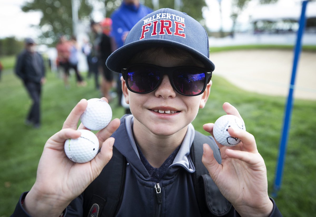 ShawClassic's tweet photo. Fun for the whole fam!
Saturday is @AboutRogers Family Day at the Shaw Charity Classic presented by @Suncor.
#scc10 | #yyc | #calgary | #explorecalgary | #tourismcalgary | #golfyyc | #golf | #pgachampions
๐ธTodd Korol Photography https://t.co/v3mqCoX7Ps