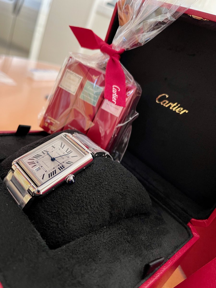 SimRacerEX's tweet photo. Was glad our SA was able to find one of these for us! The XL is super underrated and super hard to get! Bought the bracelet version and some straps! #cartier #tank #tankmust #xl https://t.co/cBbqqJepiN