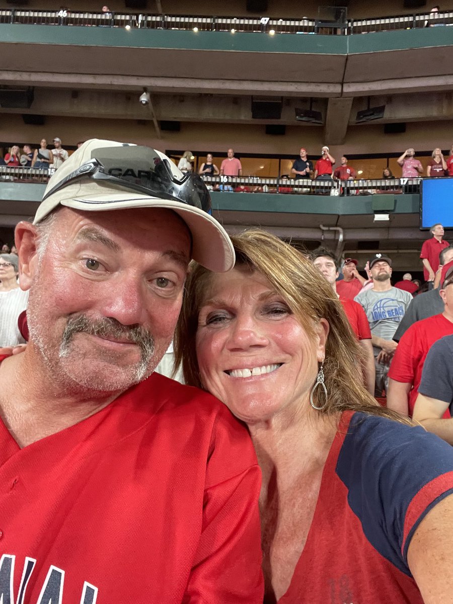 MommaPerkins1's tweet photo. Great seats at the Cardinals game#sweating#thanksRob https://t.co/rP3cr2RPJO