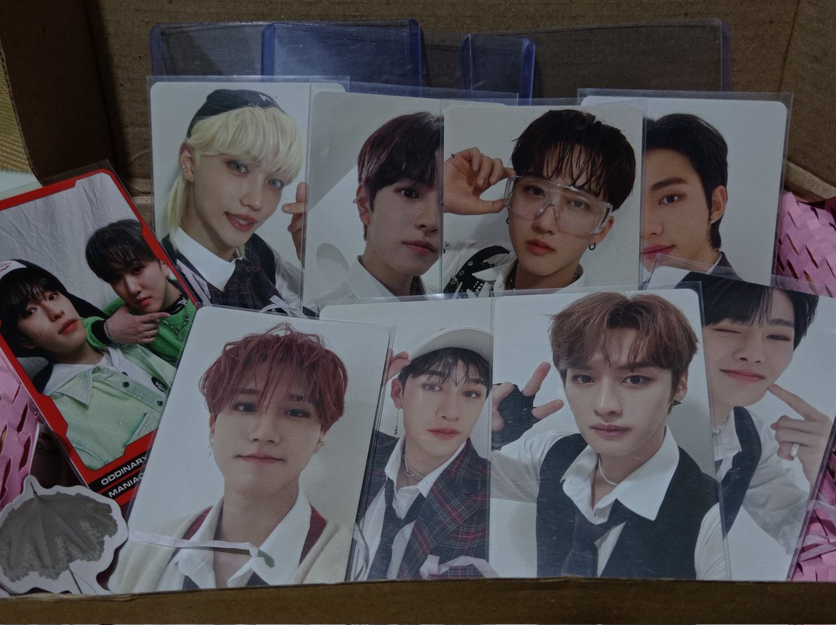 ccatsumeh's tweet photo. ༺ catsumails ! ༻ 
- [#proofsknj]
☻ — hello, @kartnijuls ◡̈ my order arrived safely. i love it, thank you for packing it safely thank you also for the freebies. thaaank youuuu!! more buyers to come !! ^^ https://t.co/iQYN3sTViy