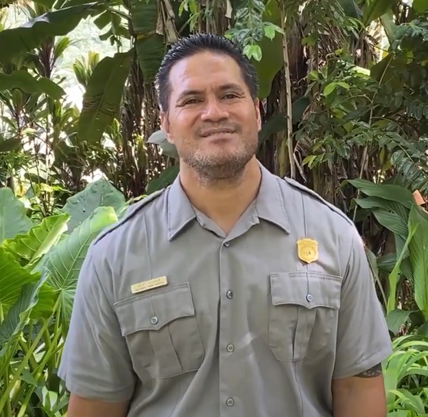 NPamericansamoa's tweet photo. Tofa and Fa’afetai to Fuiava Bert Fuiava at NPS.

National Park of American Samoa, Manu’a Ranger Fuiava Bert Fuiava is moving to Lake Mead National Recreation Area in Nevada for another opportunity with the National Park Service after 13 yrs of service.

https://t.co/fYaCIBTrMo https://t.co/oKsgzzZA9Y