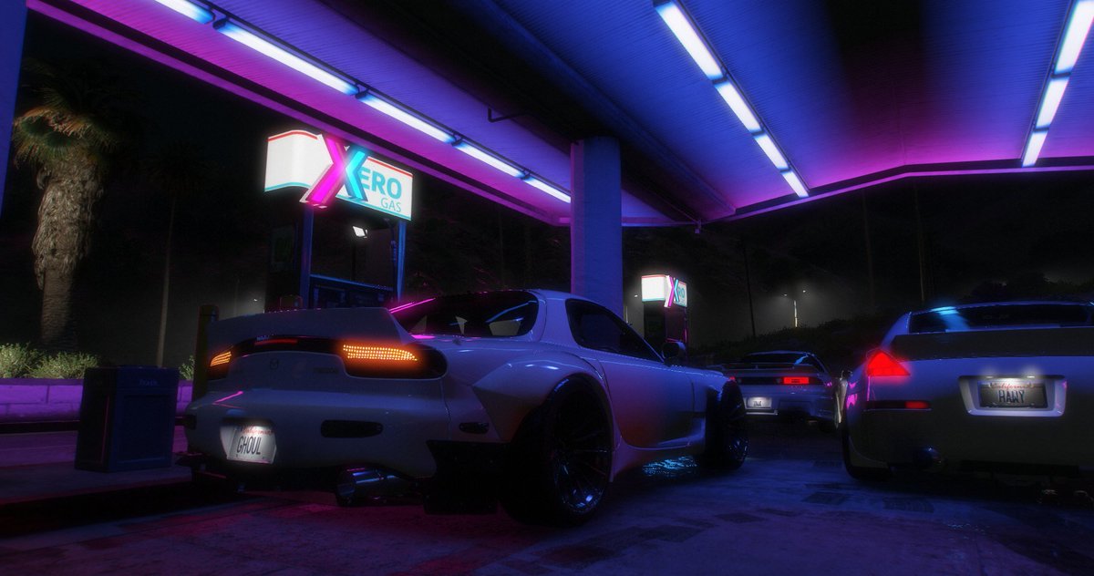 haw__y's tweet image. late night driving w/ @user692987 @zinxq