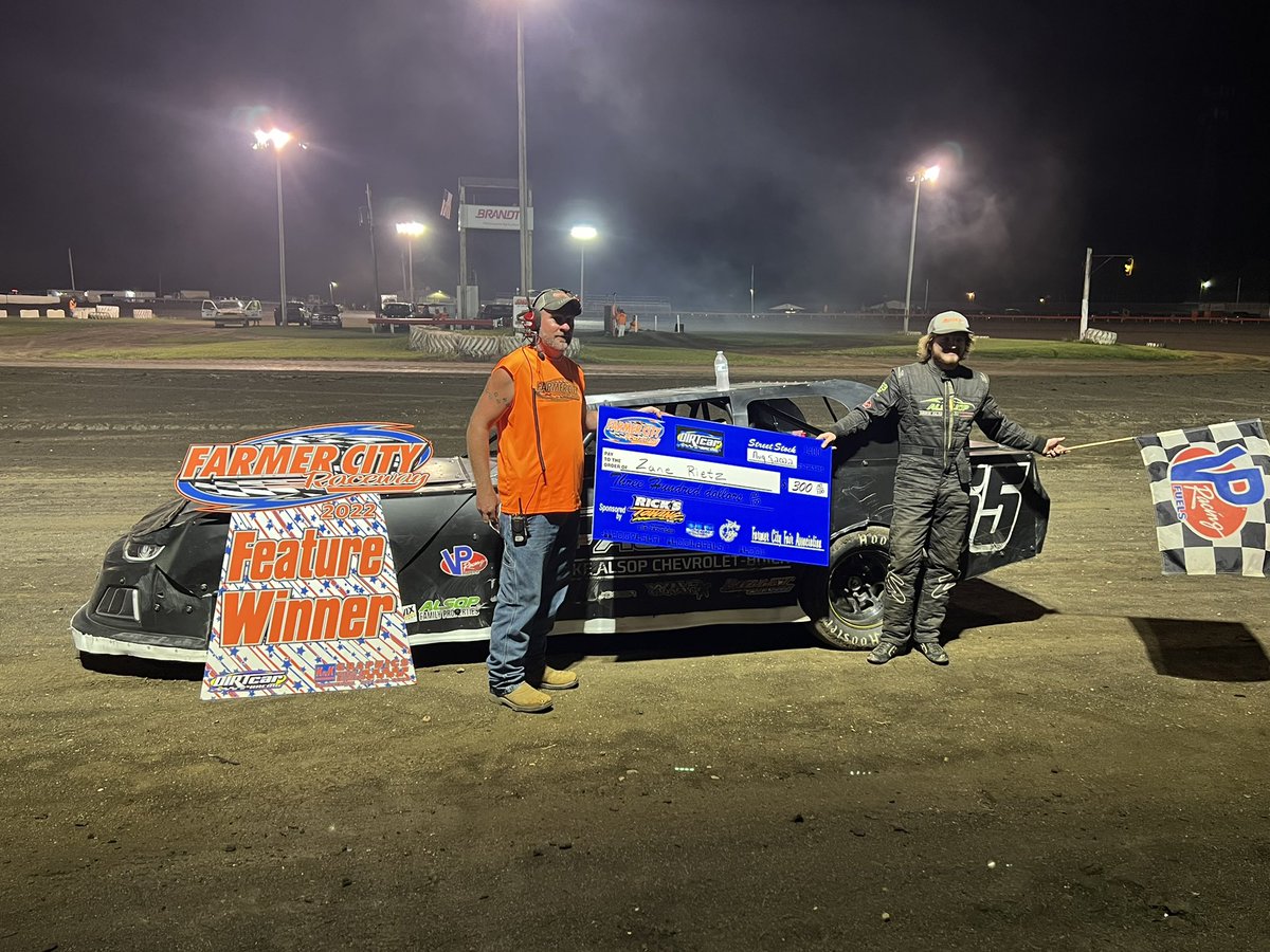 BulletChassis's tweet photo. Zane Reitz wins again in the Mike Alsop Racing 55 @FarmerCityRacin!! Way to go Zane!! #TheyJustKeepWinning #TeamBullet https://t.co/nIxzusfyur