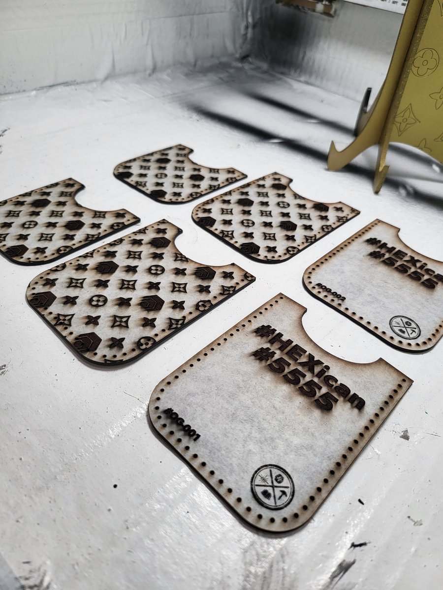 Marcology1776's tweet photo. I wonder what's being made...👀
Is that a #OG001 &amp; #OG002 Wallet + being made?!
What's going on😮
📐✂️🔨= 💎's

#HEX #HEXWallet #Crypto #Wallet #Luxury #limitedEdition #PulseChain #PulseX #TYRH #BTC #ETH #ADA #SOL #SHIB #CULT #XRP #DOGE #memecoin #Celsius #Luna #TERRA #NFTs #NFT https://t.co/EBO7eoNlPV