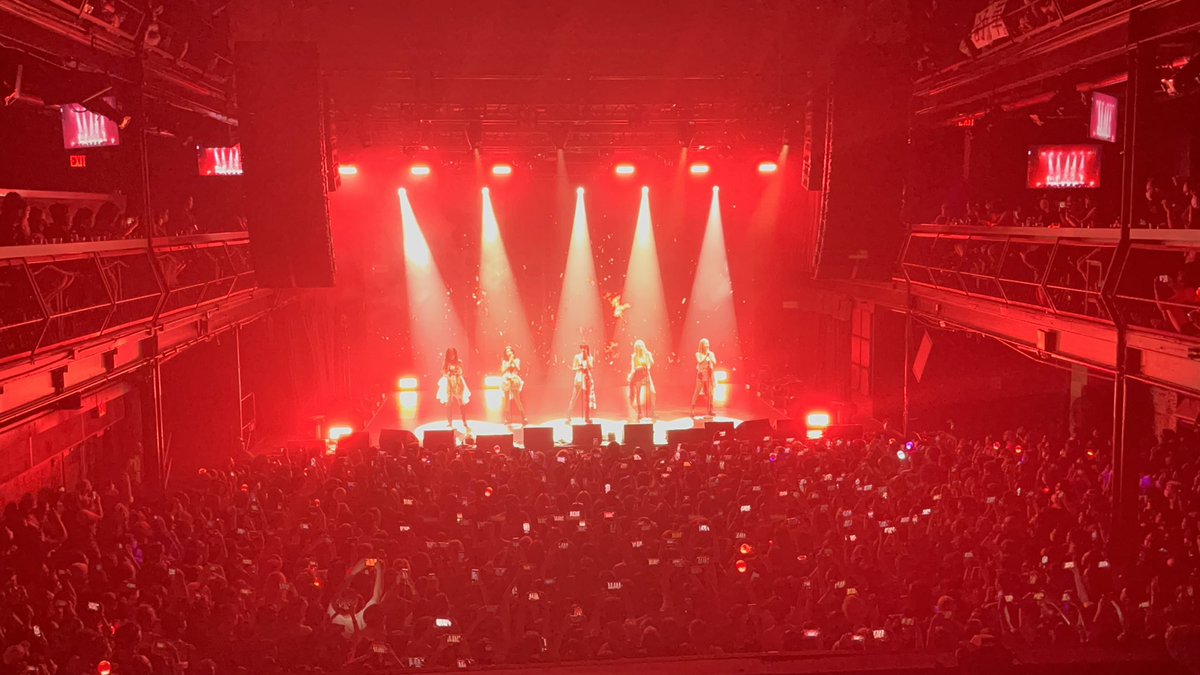 allforminnie's tweet image. I love you forever 🥹 @G_I_DLE #GIDLEinNY #김민니에게