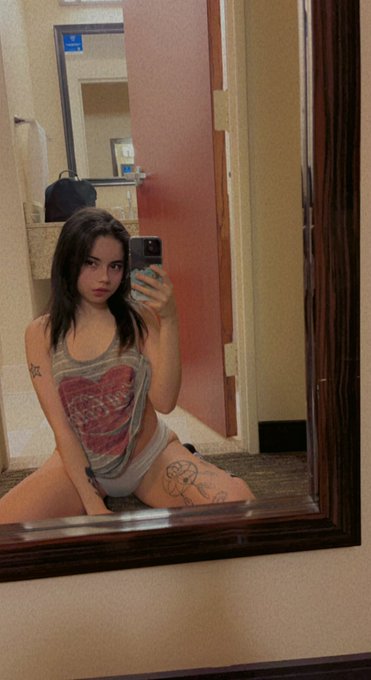 Natural beauty 😏😝 https://t.co/YoMkIMJLaN