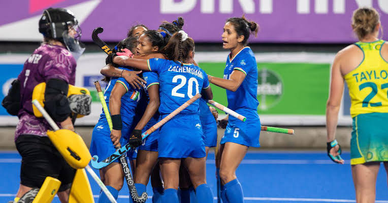 mythoughtinhead's tweet photo. Every time this happens with india..
What a pathetic decision by referee
Wow.... Timer not started! What a reason #shameful #INDvsAUS #cheating #CWG22 #fightforindia
India should take action on it. @TheHockeyIndia https://t.co/GTUd3jElBU