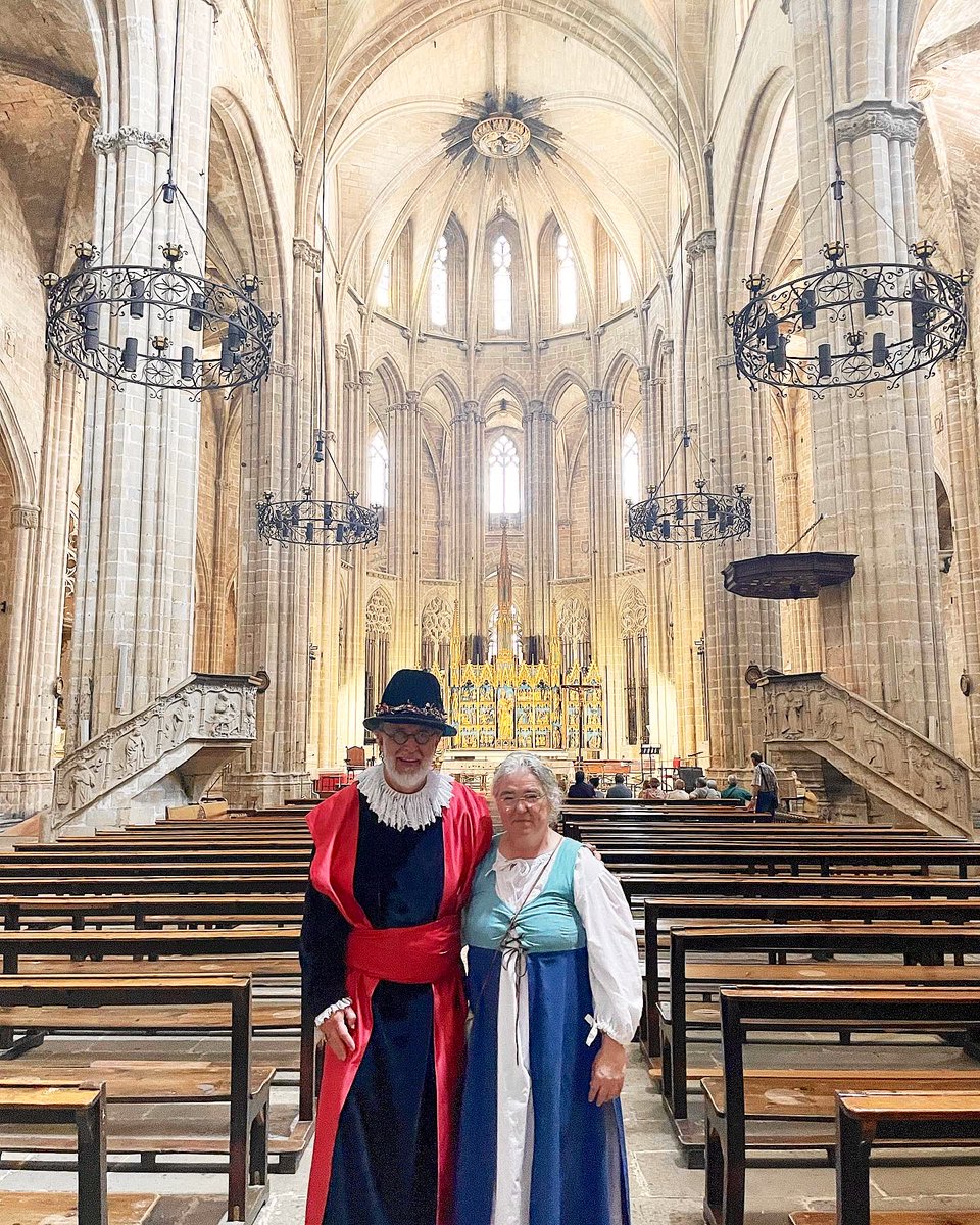 #moments
Com cada any amb Rosa Caballol directora <a href="/CORFLUMINE/">COR FLUMINE</a> recordant l’inici de la Missa d’Època del #Renaixement
#femFesta
a la XXV #FestadelRenaixement de #Tortosa 
#lesplendordunaciutatalseglexvi #vineideixatseduir #culturaésfesta #cultura #turisme #promocio #terresdelebre