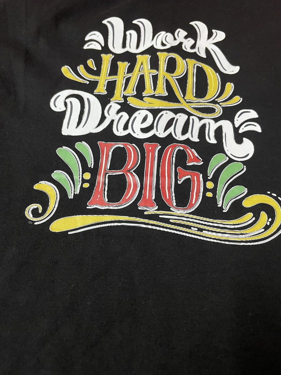 ZakiaAmreen's tweet photo. Thank you @iamKapilBatra for this awesome t-shirt https://t.co/flRNEU33hU