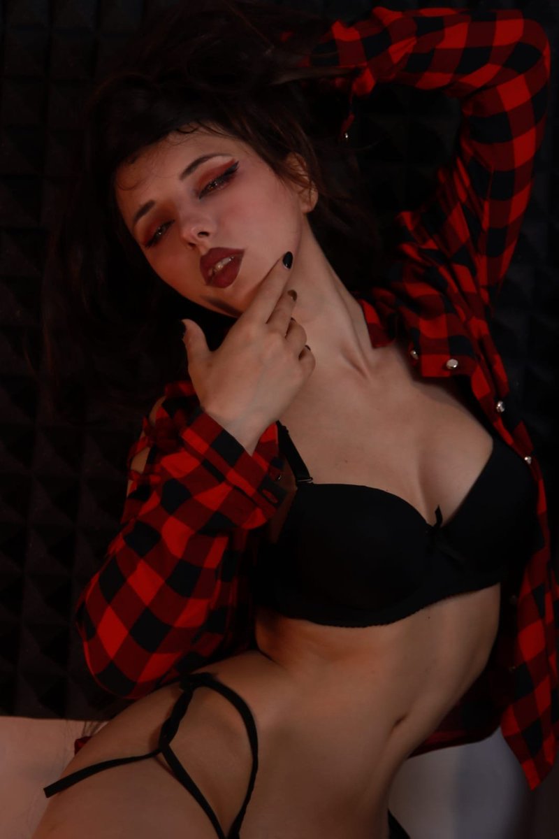 ArdenchanC's tweet photo. pH
10 re-tweet  i can show with you a new photo of my MOST recent set

#ardenchan #6agosto #BadDecisions #TheSandman #forever1 #Girlsgeneration #チェンソーマン #パタ姐3D https://t.co/B005wkNj3d