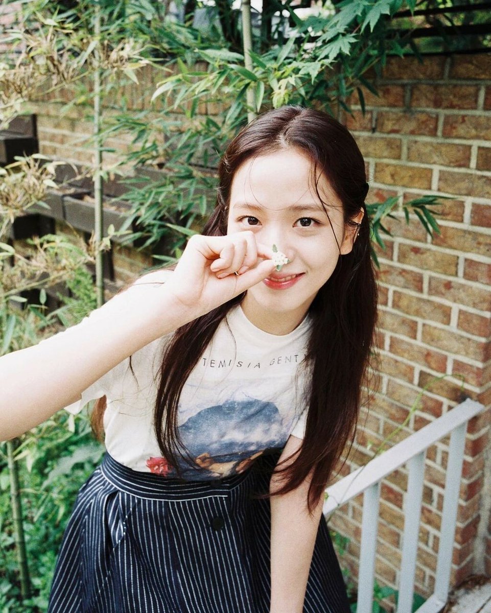 N1NGC0RE's tweet photo. 𝑎𝑢𝑔𝑢𝑠𝑡 ‹ 12:12 ' sooyaaa__ ¡!
🧺🌱◝ 𓄹  ࣪ .  ˚ 𓏲   ࣪ good morning 𝑏𝑏𝑦'𝑠

бессмертная любовь, рождаясь вновь,
нам неизбежно кажется другою.

уильям шекспир, сонет 108

#soya #blackpink #loveyou ' ♡. https://t.co/dE7YQK1s2w