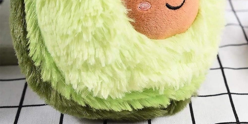 JustSweetHome1's tweet photo. Excited to share this Huggable Plush Avocado Toy! 📢 link https://t.co/SqPrhVCLIA $45.00 $USD #lightidea #decoration #diydecor #homedecor #interiour4all #homeinspo #ModernHome #InteriorLovers https://t.co/N4L9LBstdH