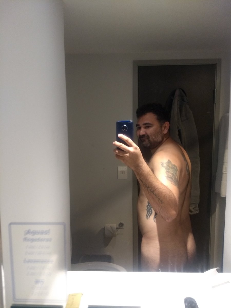 Netitolopez87's tweet photo. Un baño https://t.co/QK4OOZ6CEC