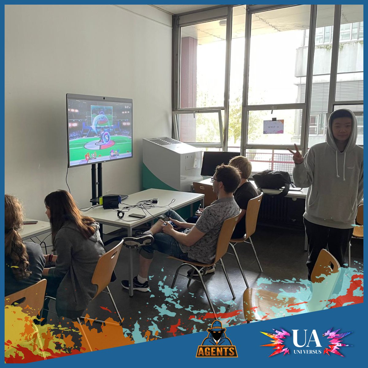 AgentsBielefeld's tweet photo. Gute Stimmung bei unserem letzten Smash Event in der @unibielefeld 🙏 wir bedanken uns wie immer bei allen Teilnehmerinnen und Teilnehmern. Herzlichen Glückwunsch auch an den Gewinner #Valy! 👏

#bielefeld #hsg #SmashUltimate https://t.co/SxQfms9A2V