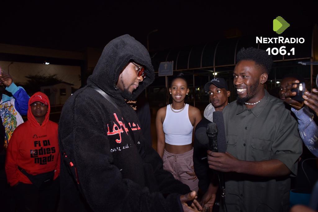 TaksTimothy's tweet photo. Trust @jokwizklean to make a proper welcome of the Buga champion @KizzDaniel. He's in town and will be performing that party anthem tonight at Lugogo Cricket Oval.
#KizzDanielInKla #BugaExperienceKla
๐ท: @izyphotography1 https://t.co/80BBgFcQoH