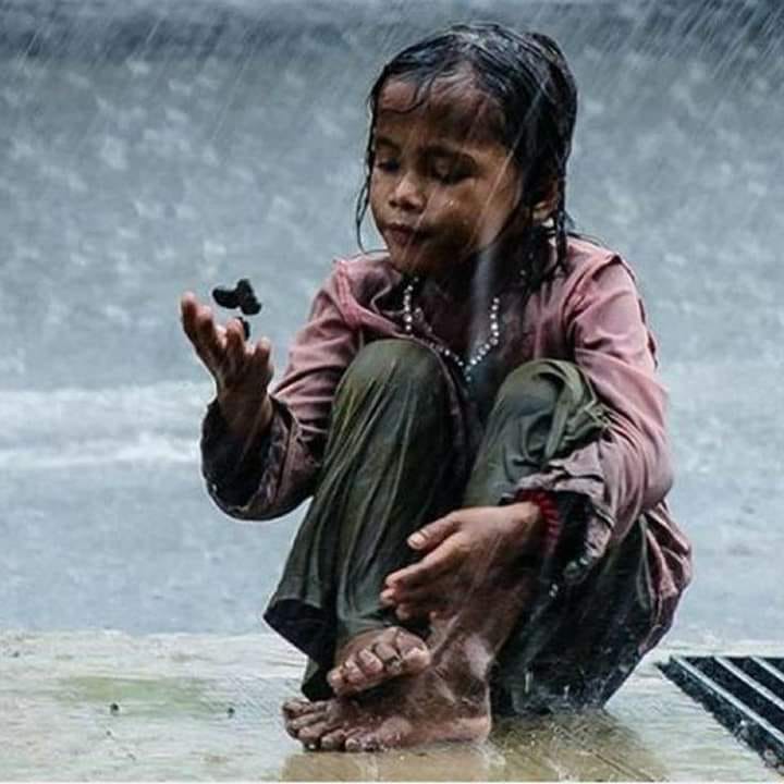 epmanolo's tweet photo. Cuando te sientas invisible a los ojos del mundo, recuerda eres la niña a los ojos de Dios . https://t.co/lMzu8gK9Hy