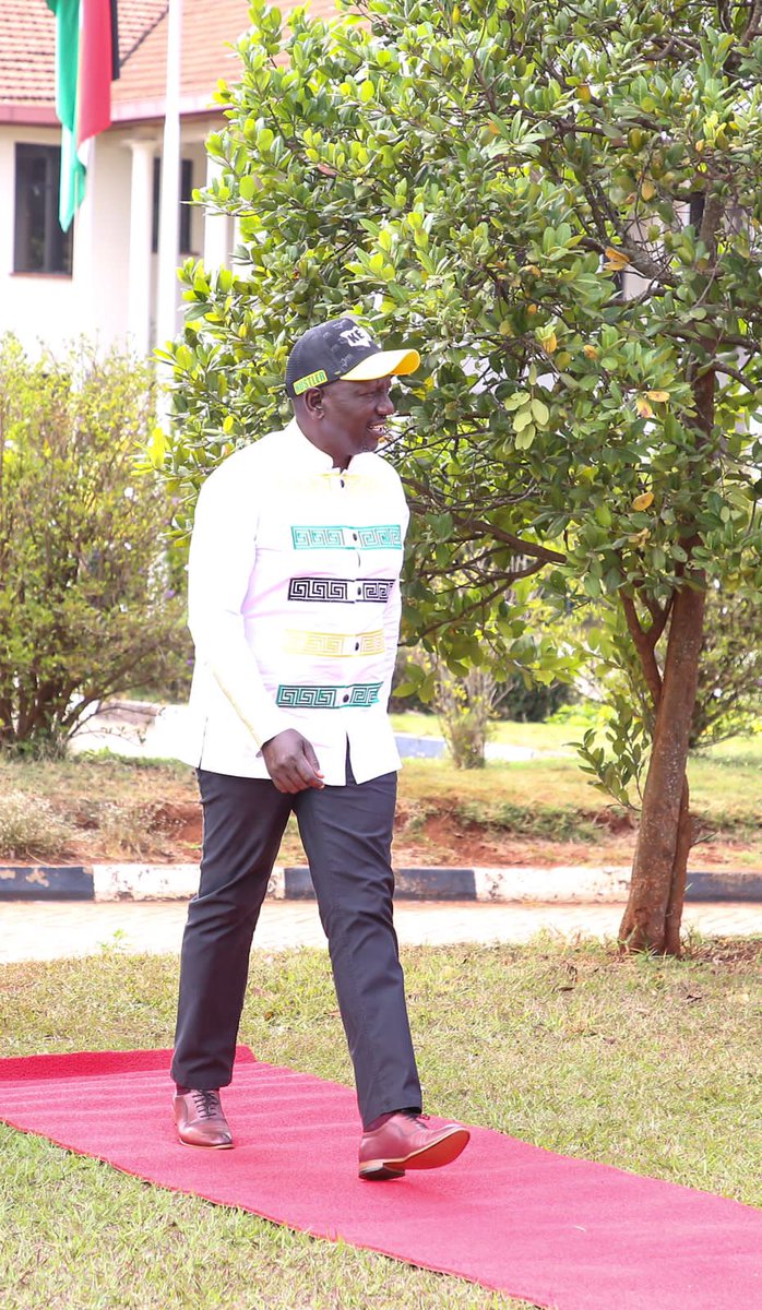 HonAdenDuale's tweet photo. The 5th President and Commander-in-Chief of the Defence Forces of the Republic of Kenya, from 9th August, inshallah! https://t.co/SyYmND6ZLU