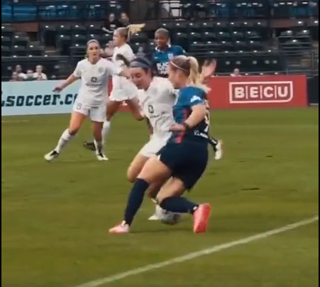 fubotvplus's tweet photo. She is really too strong the Sommer 🔥

 Looks like a settling of accounts 🥵

 And to say that she was not called up for the euro... https://t.co/3OtFBMrTRH