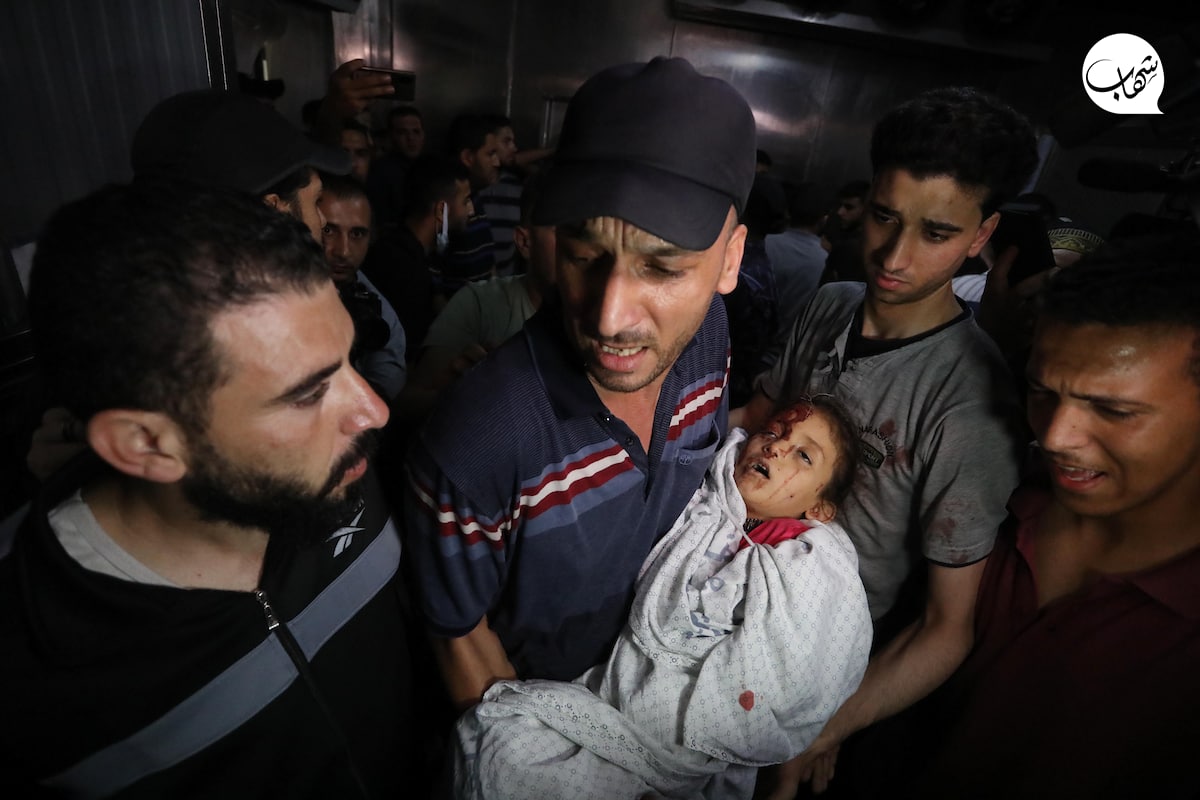Sufyankhanp's tweet photo. ارضِ انبیاء فلسطین میں ظالم اسرائیلیوں کا ننگا ناچ ہو رہا اور مسلمان ستائے جا رہے غزہ کے رہائشی مکانات پر بم کے گولے پھینکے جا رہے ہیں 10 سے زائد مسلمان شہید ہوچکے ہیں جسمیں ایک معصوم بچی بھی ہے اور بہت سے مسلمان زخمی ہیں ۔
#GazaUnderAttack
#SavePalestine https://t.co/vSamuGhKqz