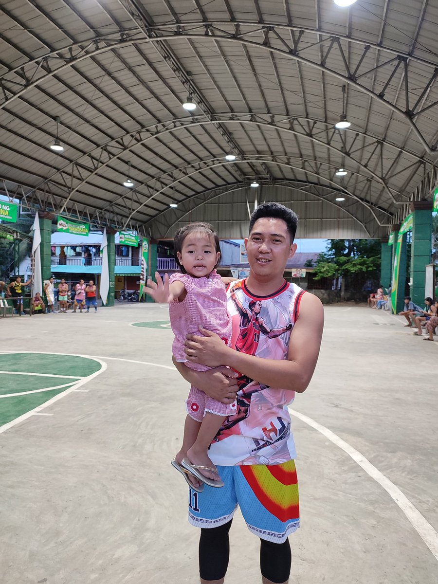 ItsMeRojelyn's tweet photo. Daddyyyyyy and Giannaaaaa ❤️ https://t.co/ZlpMXMObkI