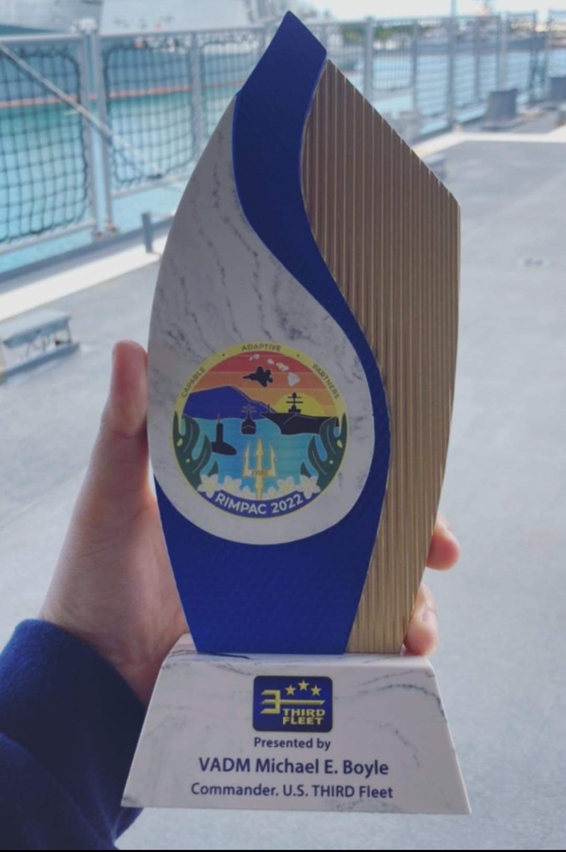 Philippine_Navy's tweet photo. BRAVO ZULU | PH Navy frigate Antonio Luna bags 3rd place in @RimofthePacific NSFS Rodeo.

👉: https://t.co/on2Zq0e24m
📸: BRP Antonio Luna (FF151)

#RIMPAC2022 
#CapableAdaptivePartners
#ProtectingtheSeasSecuringOurFuture 
#ModernandMultiCapablePHNavy 
#AFPyoucanTRUST https://t.co/9eYyF65fVa