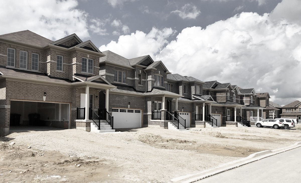 FlatoDev's tweet photo. Contact our representatives to learn more about new cashback incentives for the latest phase release at EDGEWOOD GREENS in Dundalk! 

▪️ https://t.co/XT1x1iVFSx

#homesales #greycounty #greycountyhomes #simcoecounty #georgiantriangle #newbuilds #madeincanada https://t.co/Gdf7XnXfYR