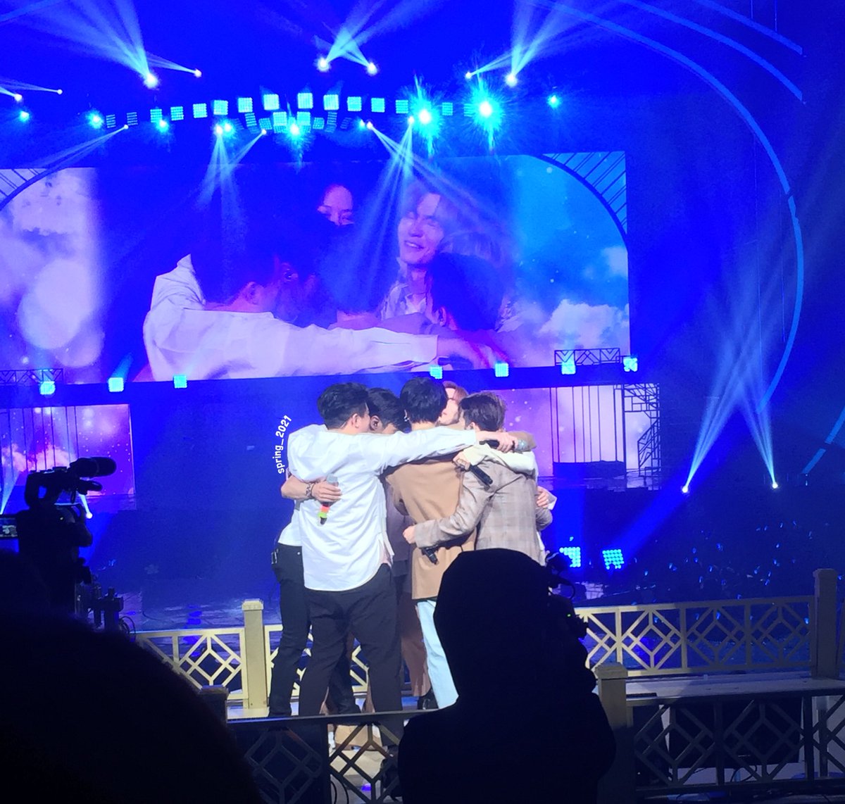 SPRING REVOLUTION tweet media