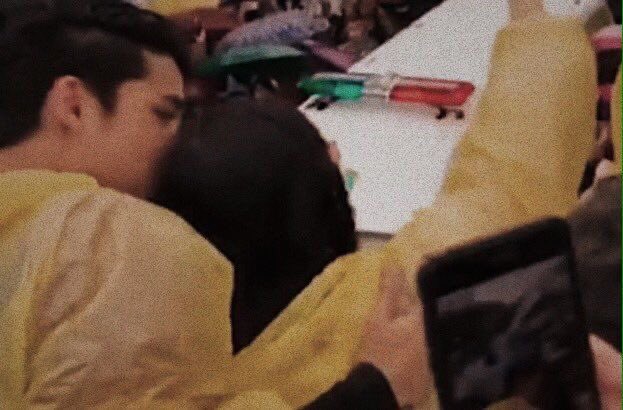 xoxokdeei's tweet photo. — #donkiss ✧.* https://t.co/SQFkeqy0iC