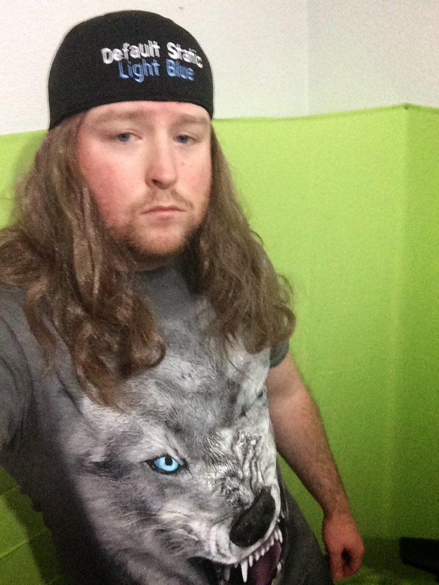 UnKnWn01's tweet photo. @timthetatman love you brother man https://t.co/yFOuQpTy8S