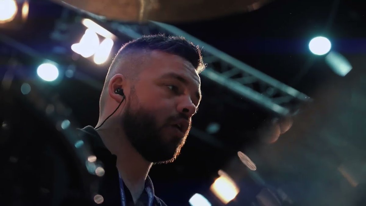 sdcollege's tweet image. Meet the staff! With over 15 years experience in the music industry, Brandon prides himself on his ability to give students equal opportunities and experiences throughout their time with us. More here: youtu.be/JMP6n9K0abQ