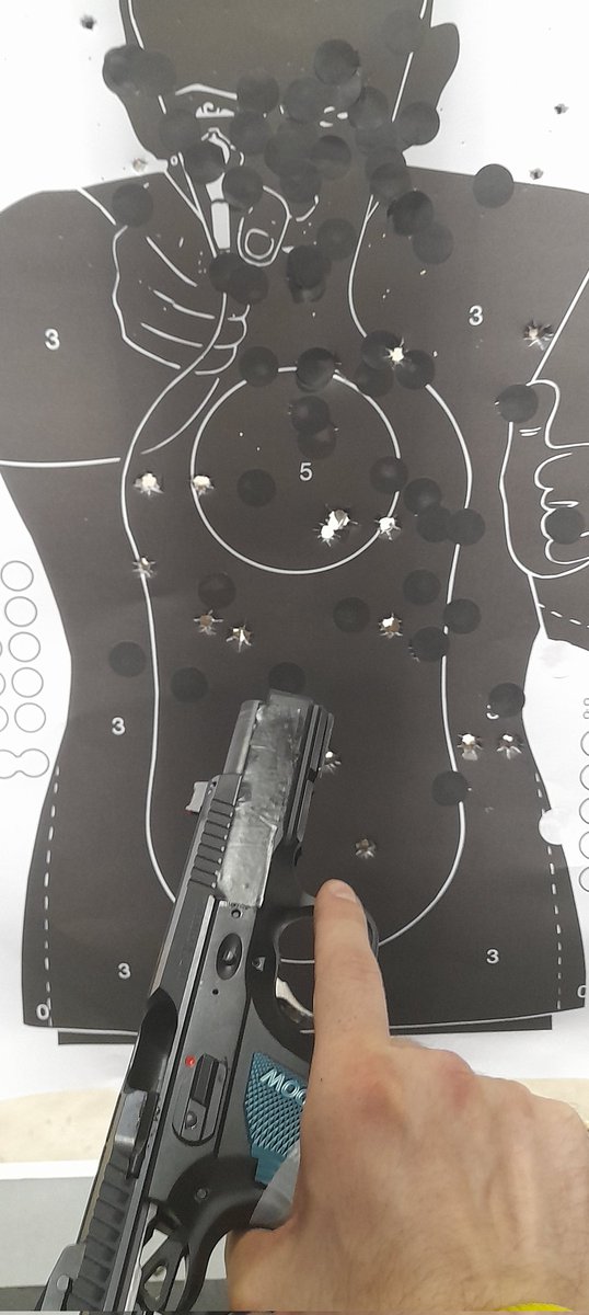 JanSuch6's tweet photo. CZ Shadow 2 9mm s @stv_group
#handgun #guncentrum #czshadow2 https://t.co/OtillC1wcj