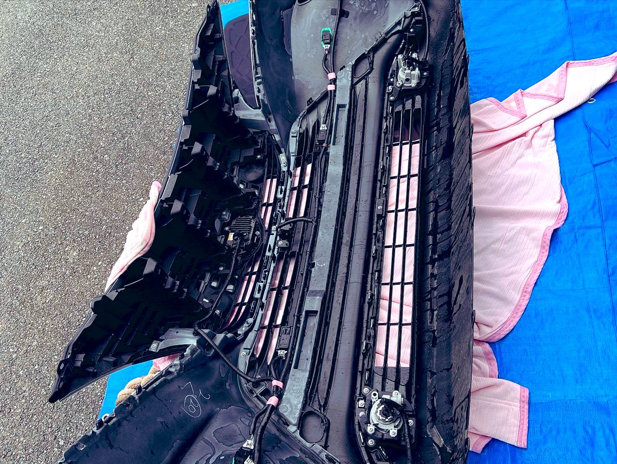 SimHarri's tweet photo. 元祖ダクトイルミSpecial Edi
製品化までのノウハウ、取付のサポートまでwtapさんに感謝です😊
併せてLYZERさんの
バイカラーフォグを装着です!
イエローとホワイト切替も明るさ良し👍
#80harrier
#harrier
#ktconnect
#Lyzerのある生活 https://t.co/maWZaWbyAa