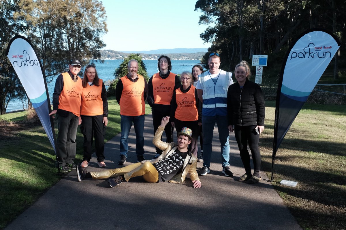 Lakeviewparkrun's tweet photo. @parkrunAU Magnificant Matt the Master Marshal. That's him with the hat. He brings incredible energy, fun and music every time he volunteers. https://t.co/PKgbdH2jWN