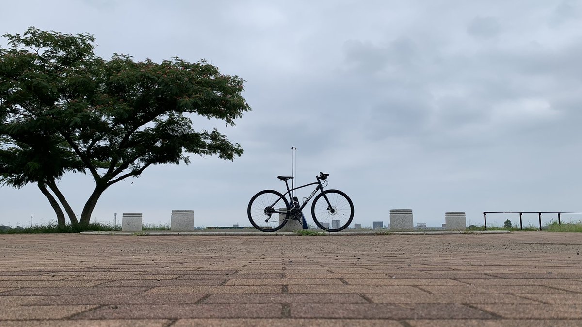 4Q_climber_Shin's tweet photo. 油圧ディスクの音鳴り改善チェック✅
はい。
重曹でブレーキパット面を洗浄し、ディスクを中性洗剤で洗浄したら、音鳴りが無くなりました😎👍
#TREK #トレック #FX2 #クロスバイク #テクトロ #TEKTRO #音鳴り改善 https://t.co/wAGTmCiE1r